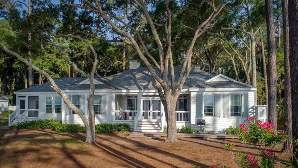 Photo of Outdoor in Melrose on the Beach