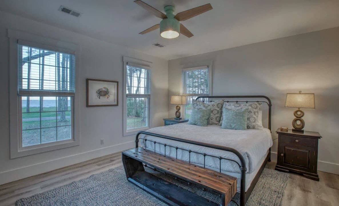 Photo of Bedroom in Melrose on the Beach