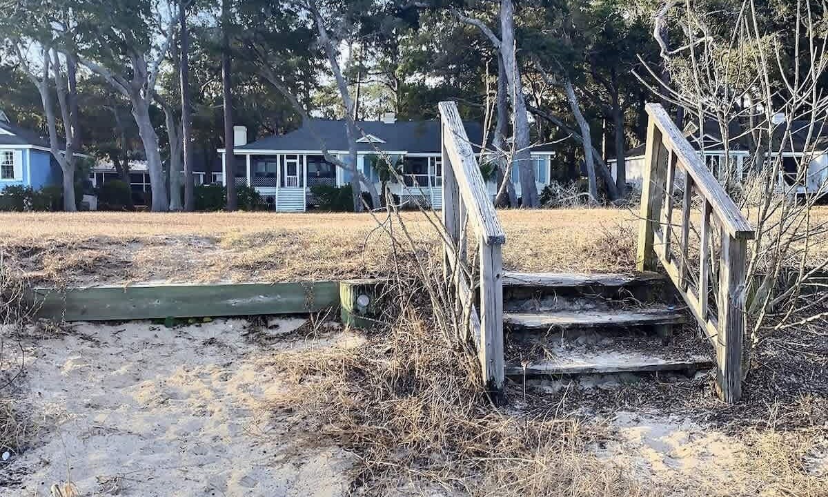 Photo of Outdoor in Melrose on the Beach
