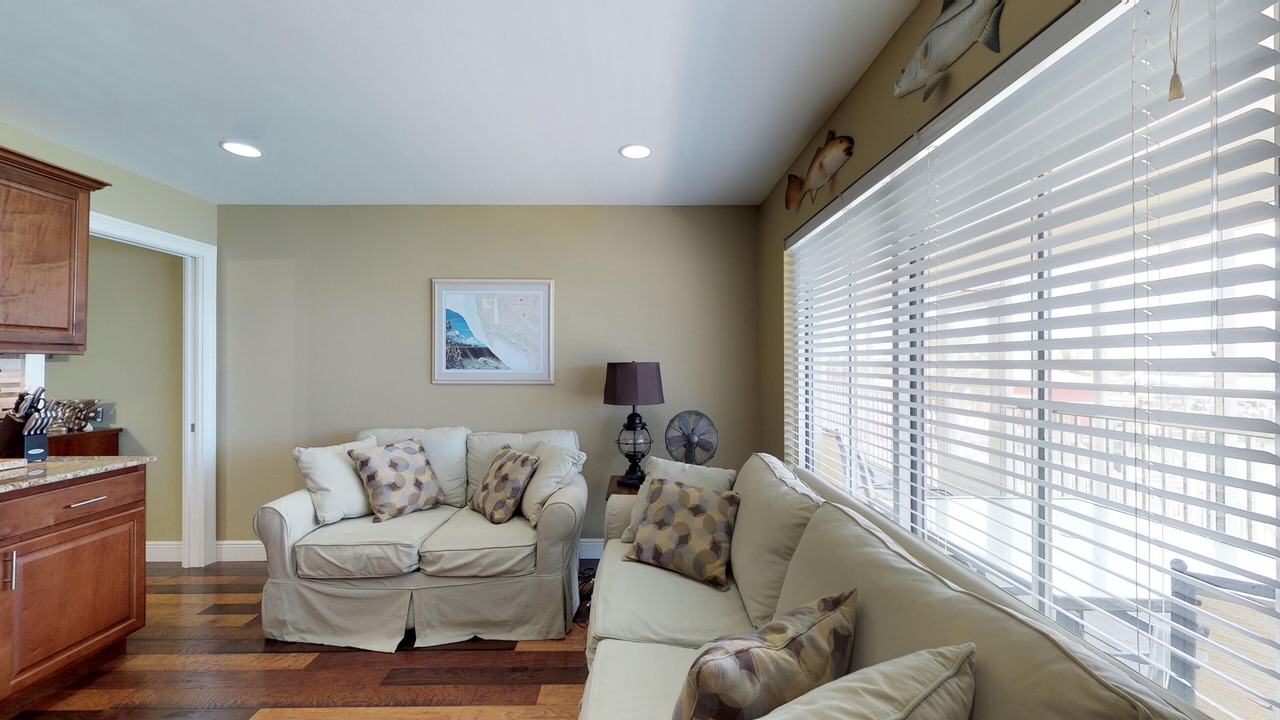 Photo of Livingroom in Isles of Capri