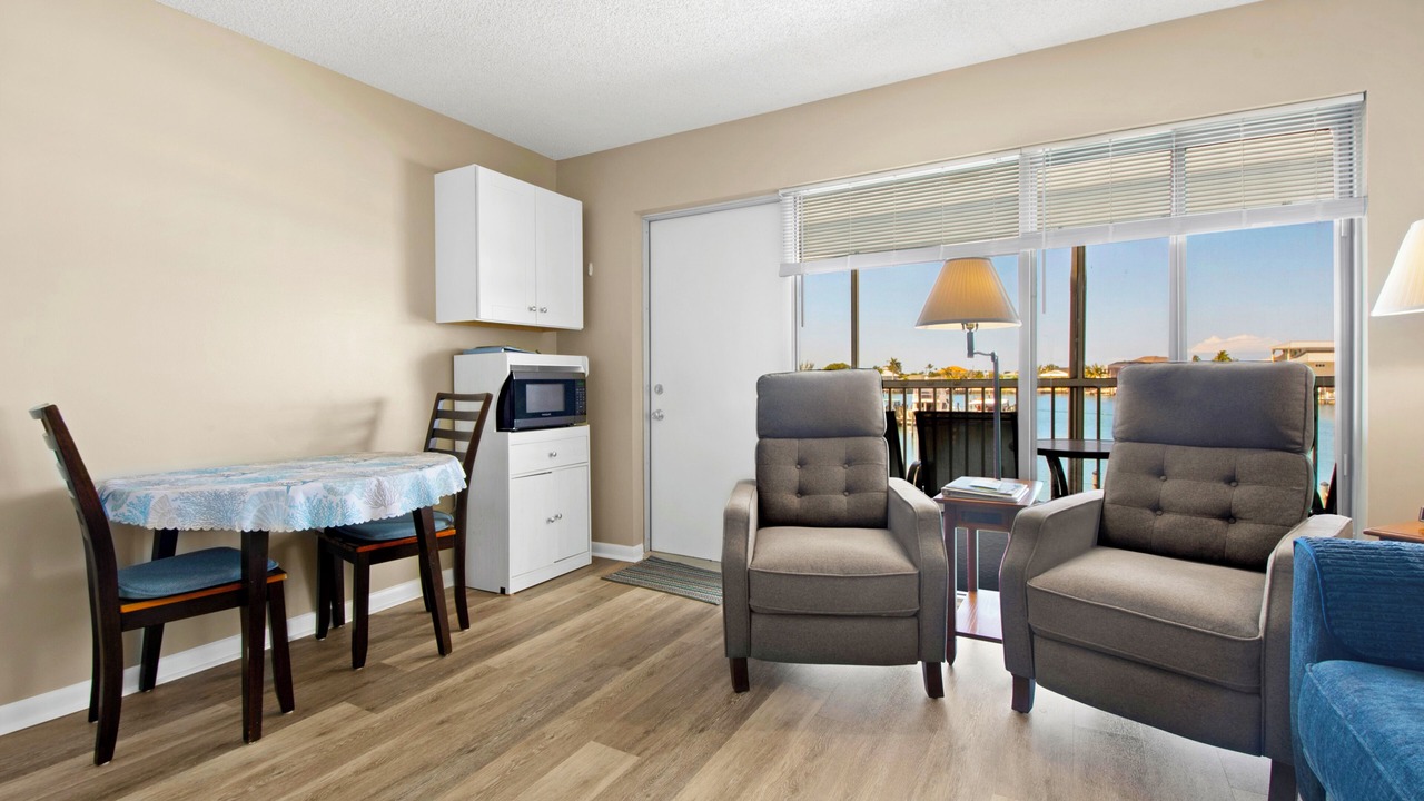 Photo of Livingroom in Isles of Capri