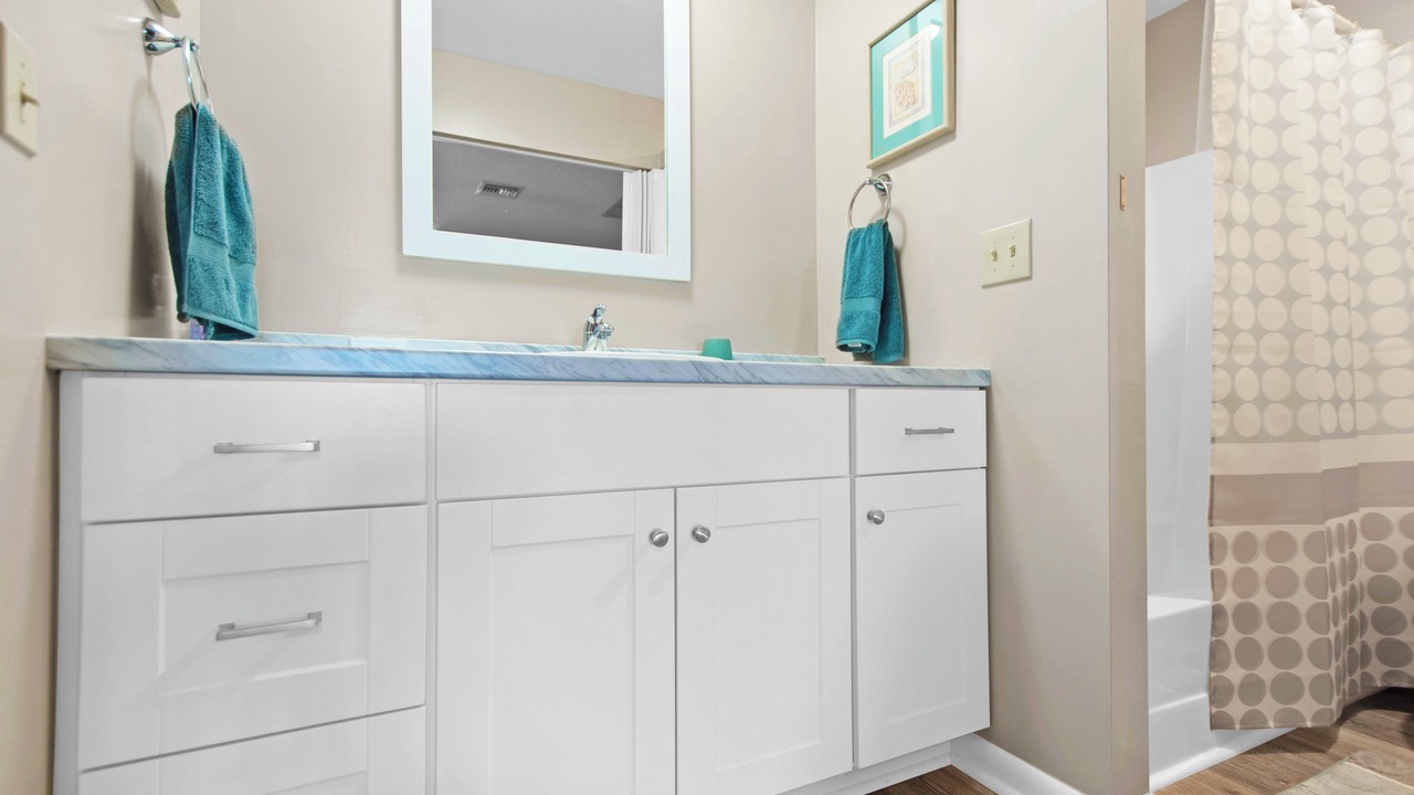 Photo of Bathroom in Isles of Capri