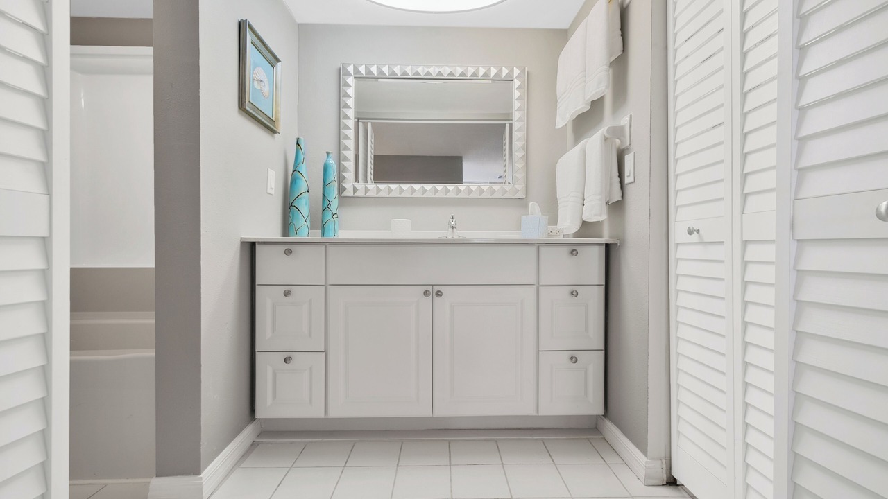 Photo of Bathroom in Isles of Capri