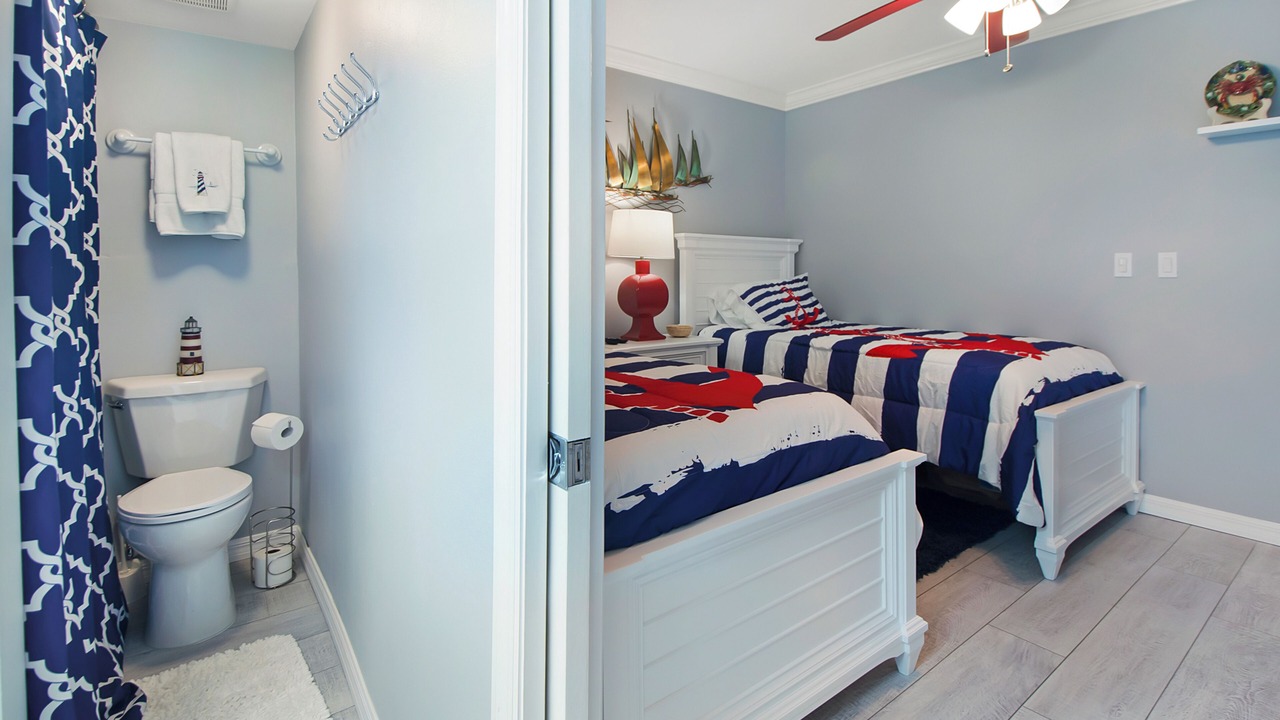Photo of Bedroom in Isles of Capri