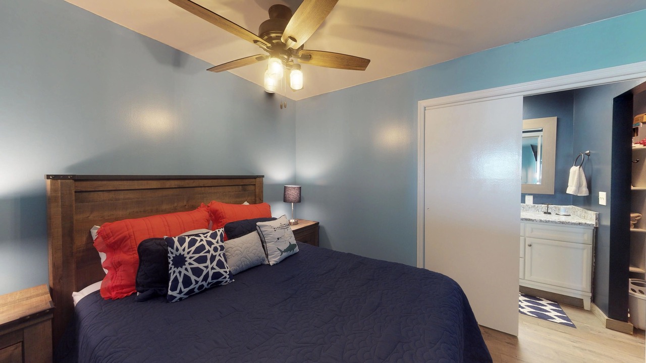 Photo of Bedroom in Isles of Capri
