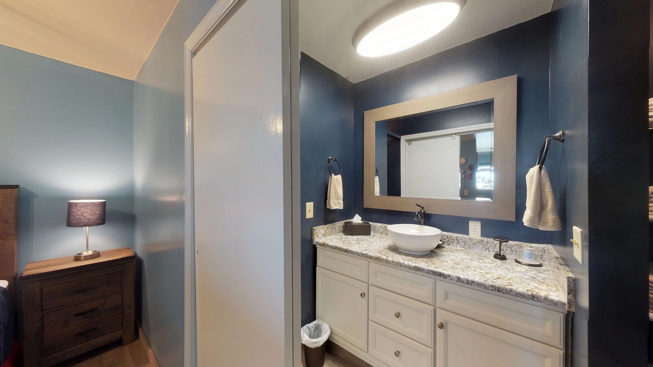 Photo of Bathroom in Isles of Capri
