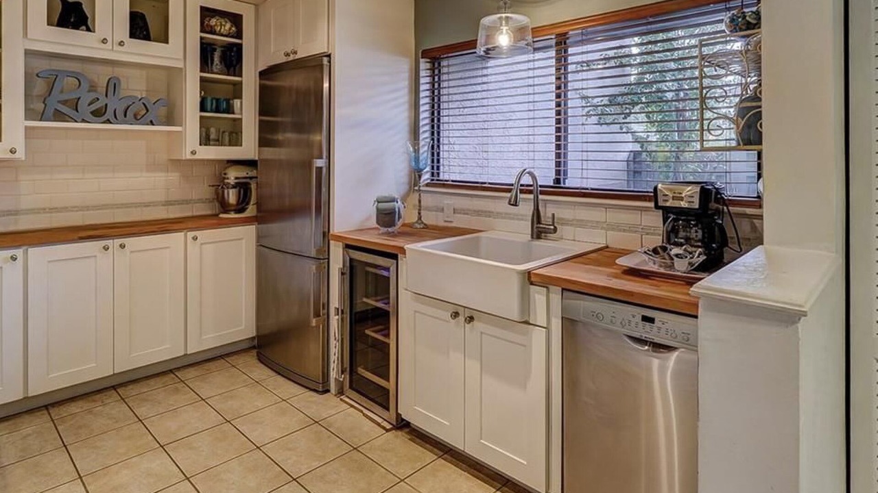 Photo of Kitchen in Folly Field