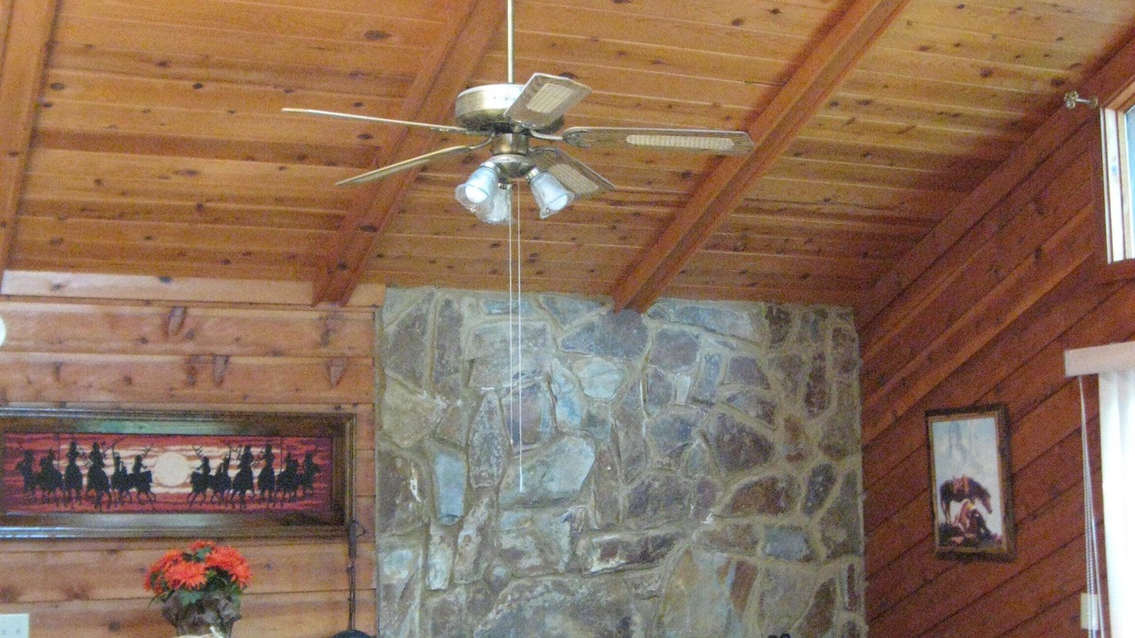 Photo of Livingroom in Cleveland