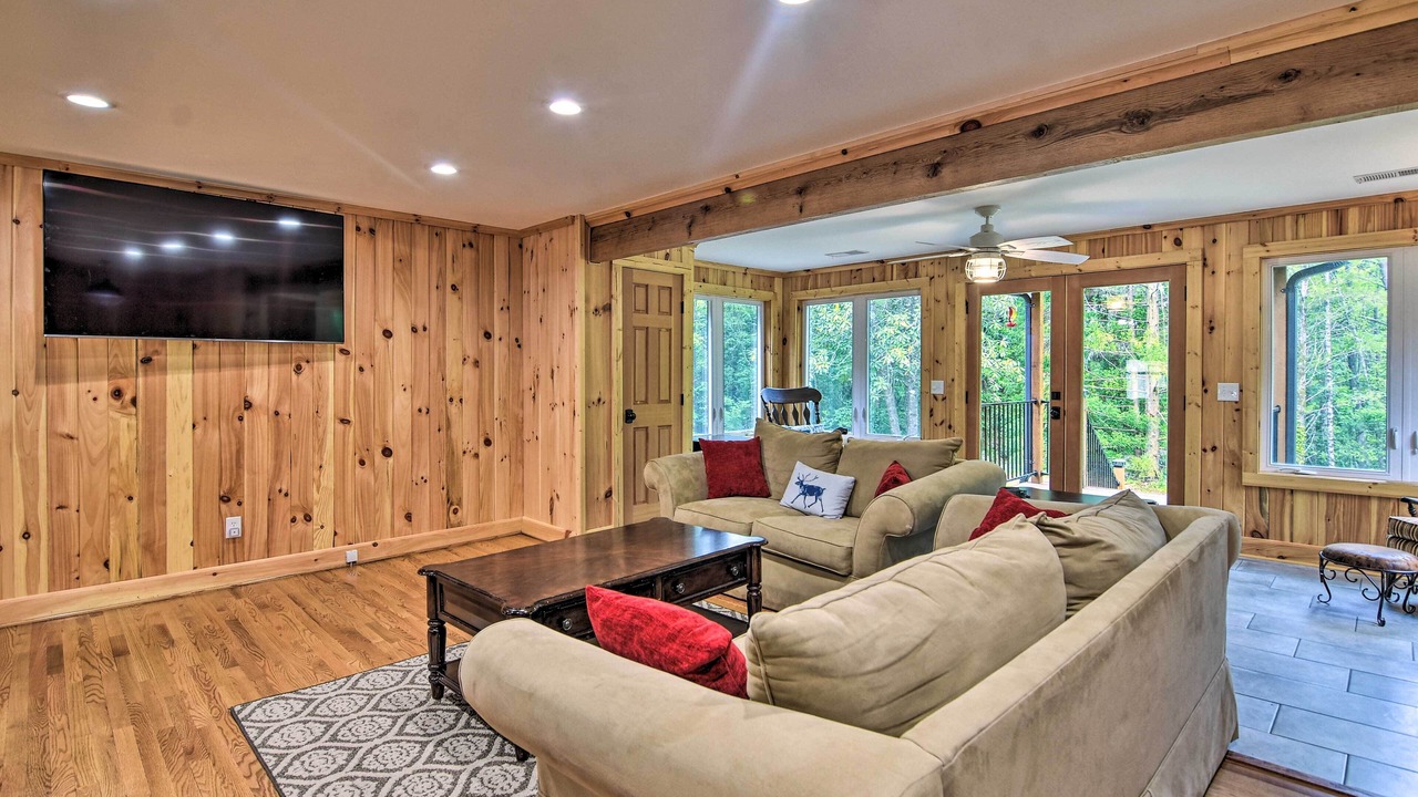 Photo of Livingroom in Sunset