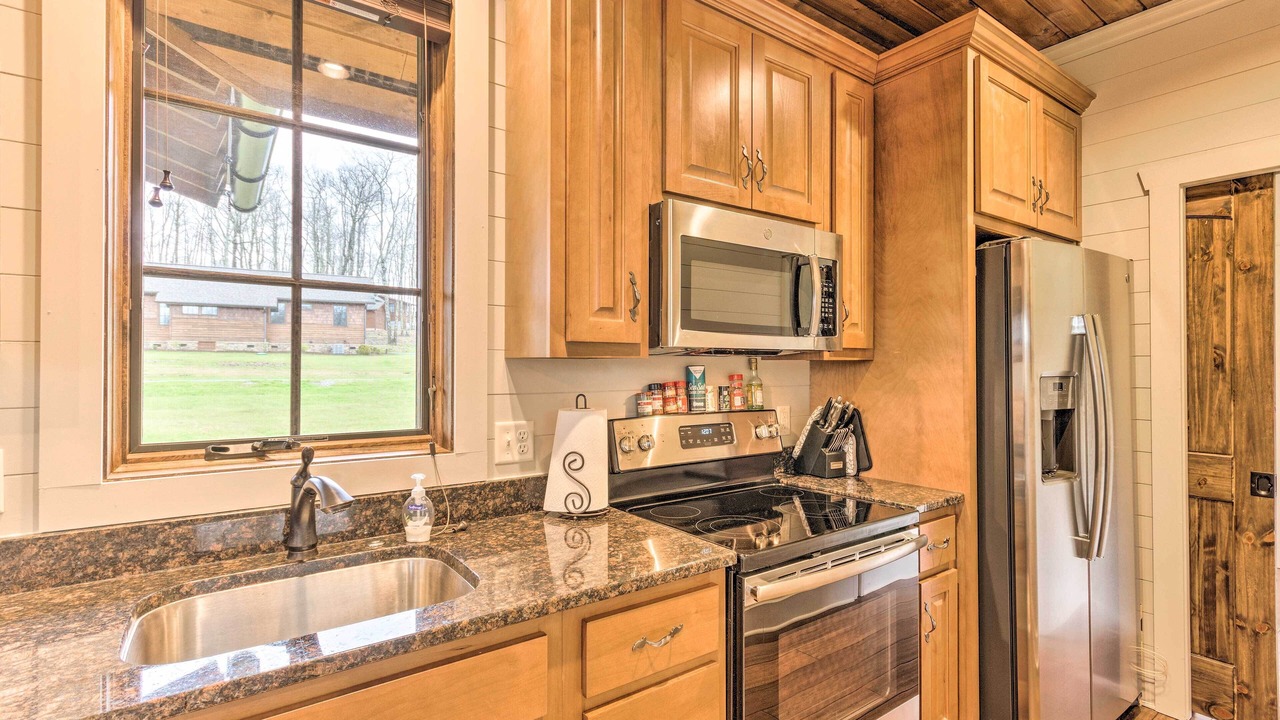 Photo of Kitchen in Glenville