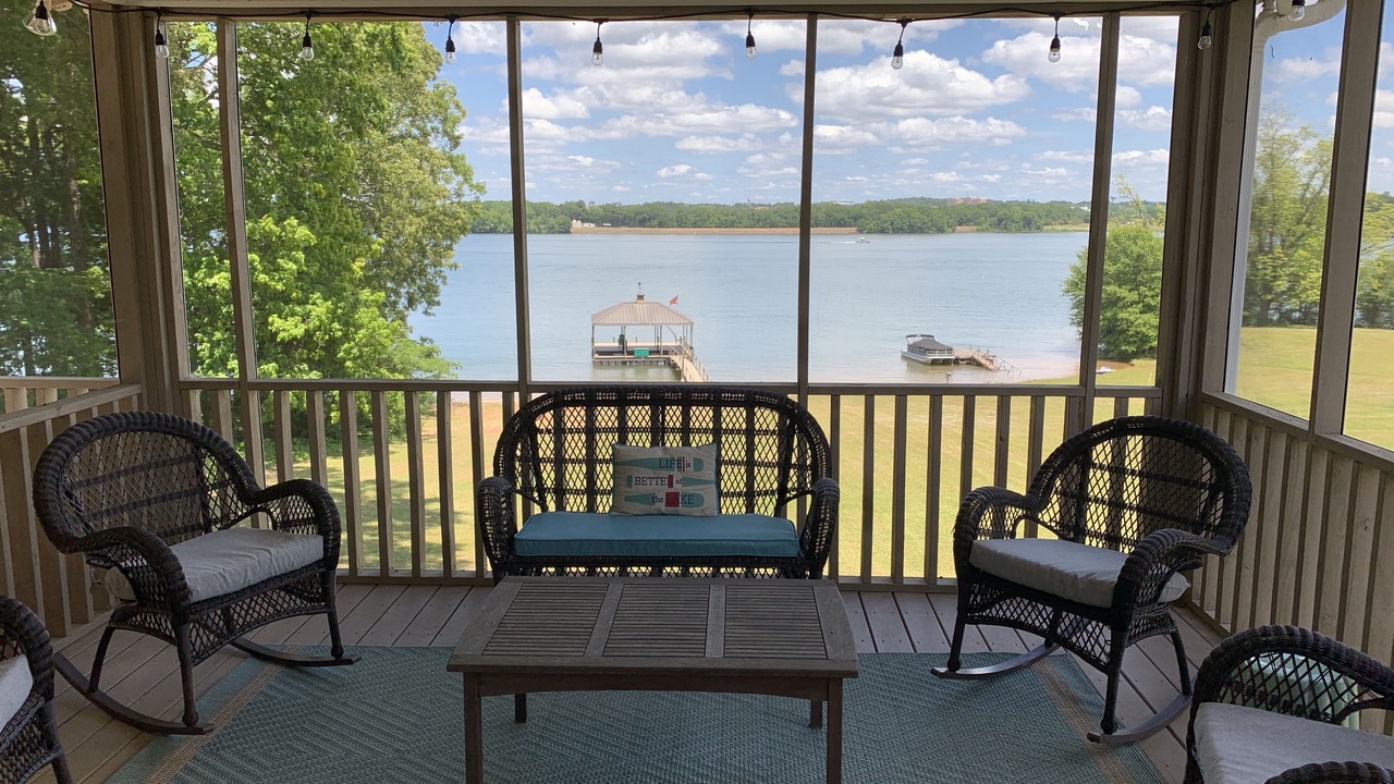 Photo of Outdoor in Seneca