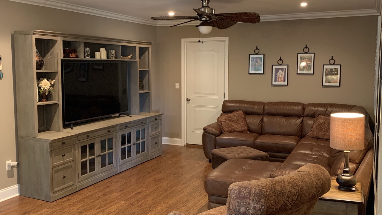 Photo of Livingroom in Seneca