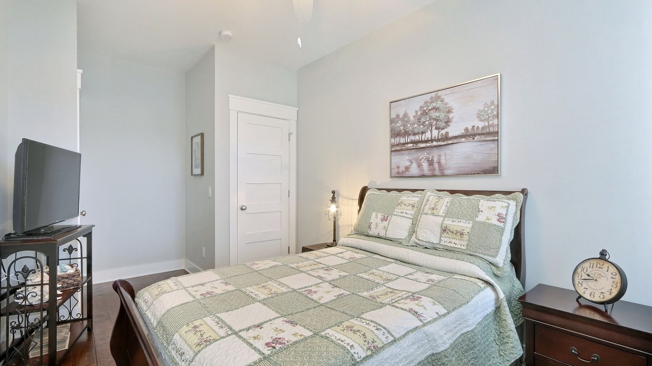 Photo of Bedroom in Historic Downtown Savannah