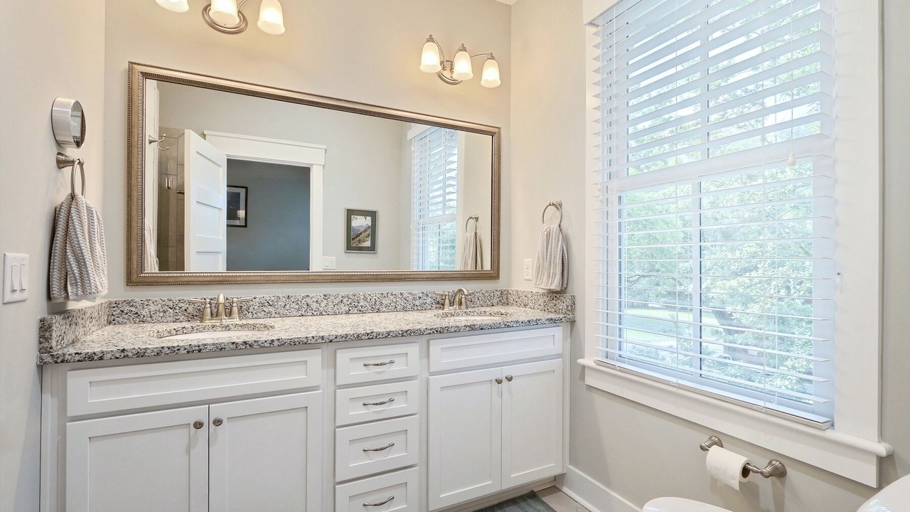 Photo of Bathroom in Historic Downtown Savannah