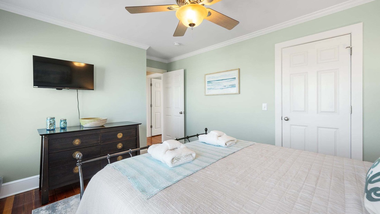 Photo of Bedroom in Beachwalk