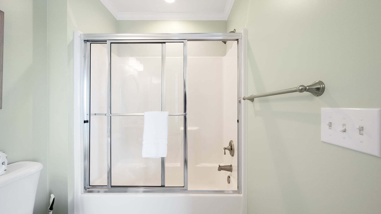 Photo of Bathroom in Beachwalk