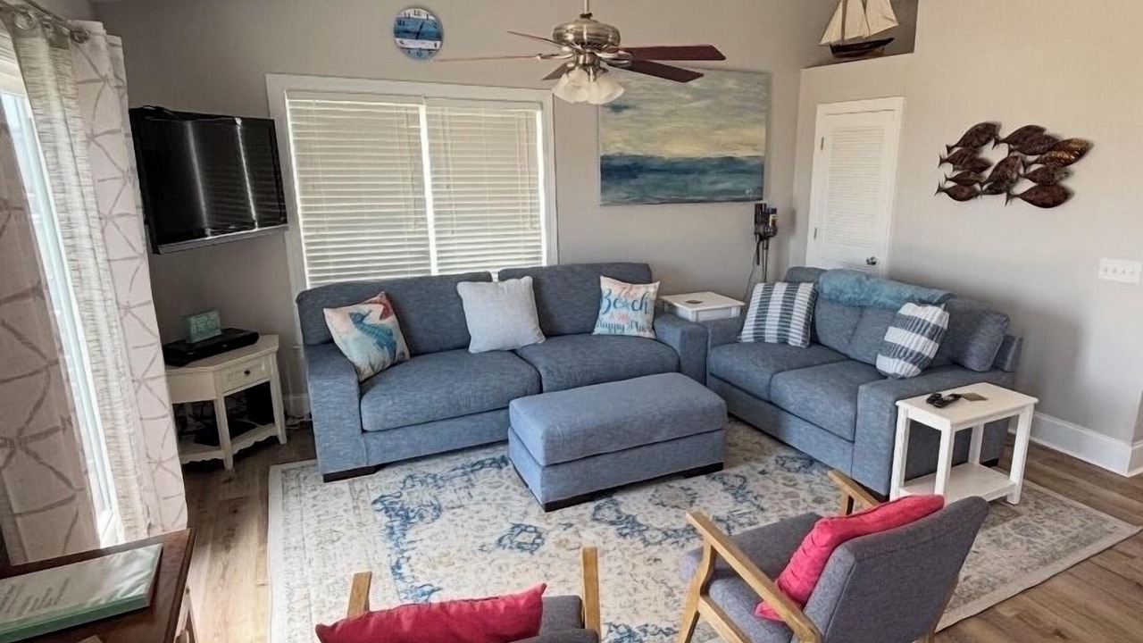 Photo of Livingroom in Surf City