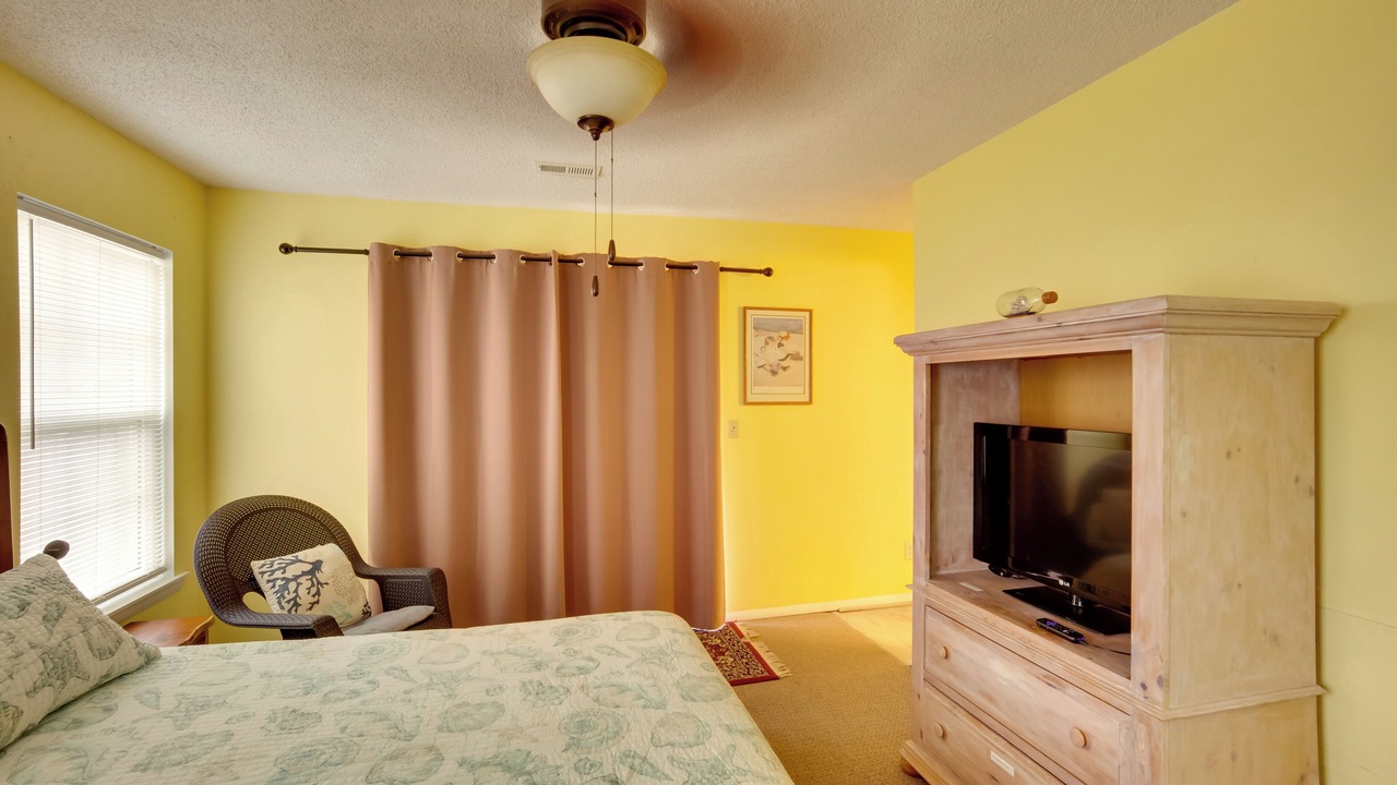 Photo of Bedroom in Beaufort