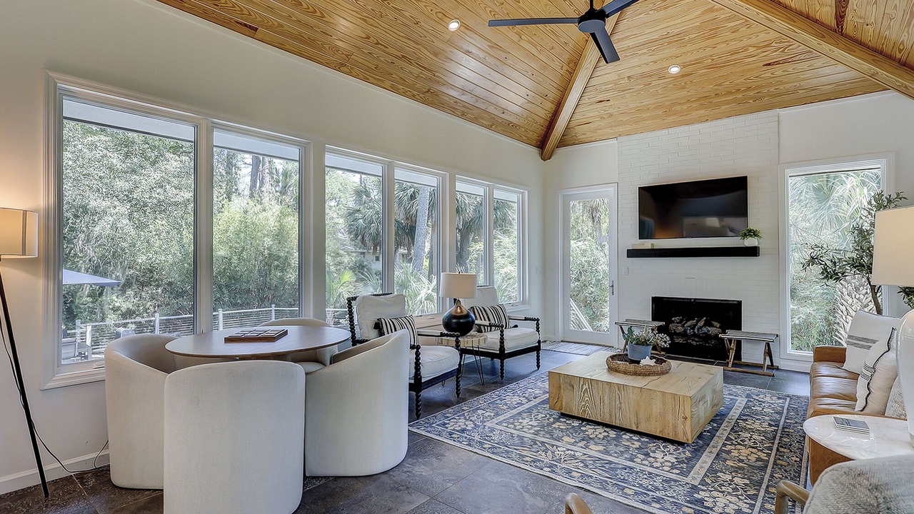 Photo of Bedroom in Oceanside