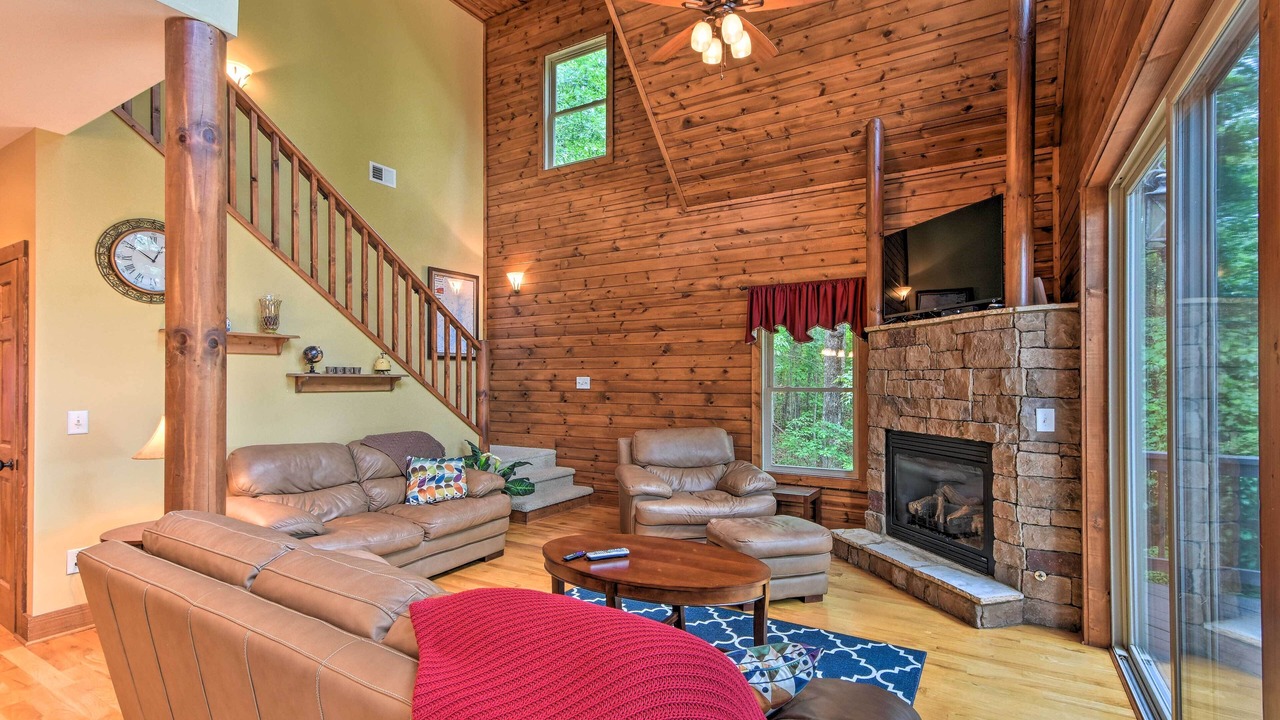 Photo of Livingroom in Serenity Bay