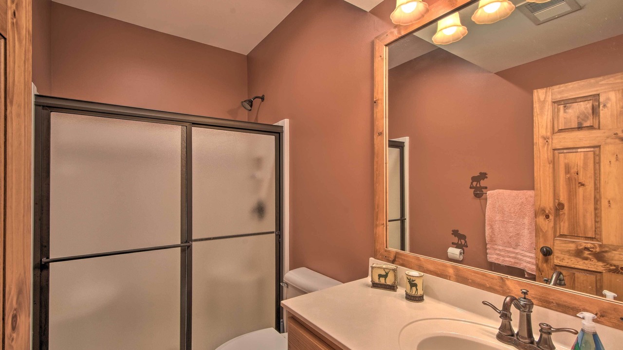 Photo of Bathroom in Serenity Bay