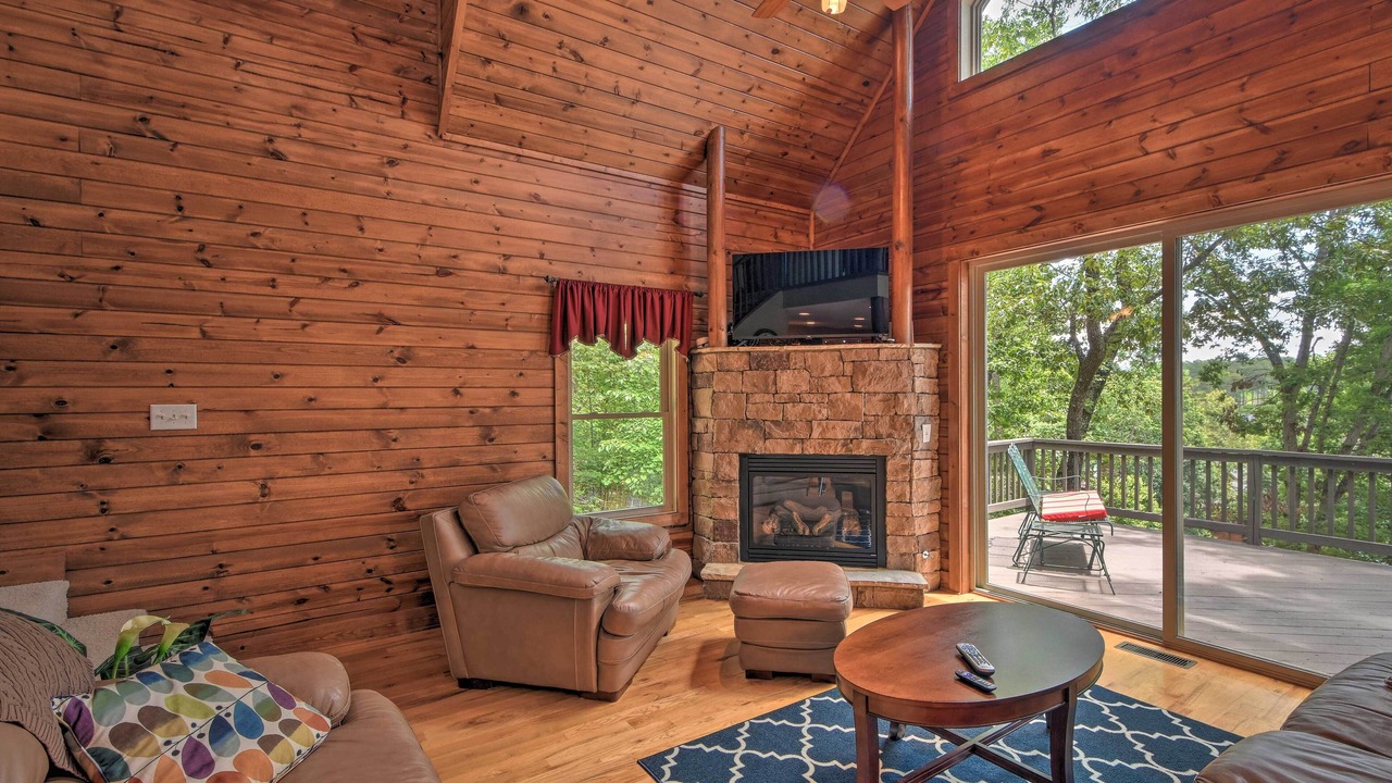 Photo of Livingroom in Serenity Bay