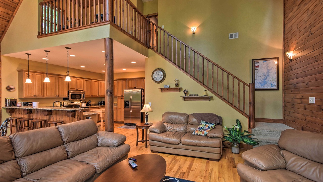 Photo of Livingroom in Serenity Bay