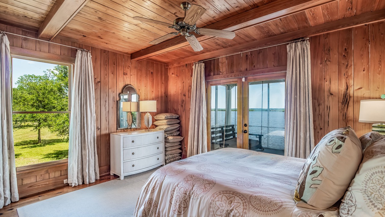 Photo of Bedroom in Georgetown