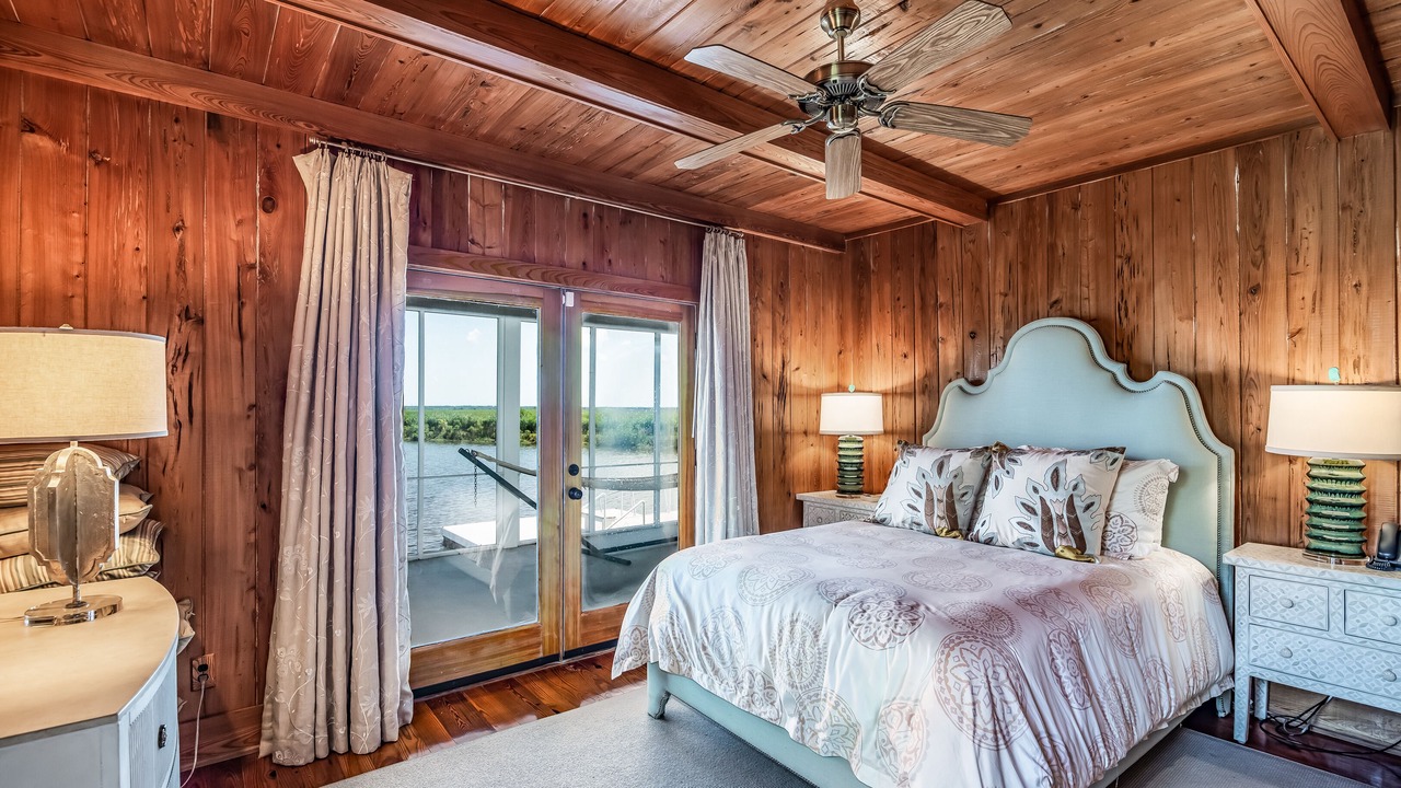 Photo of Bedroom in Georgetown