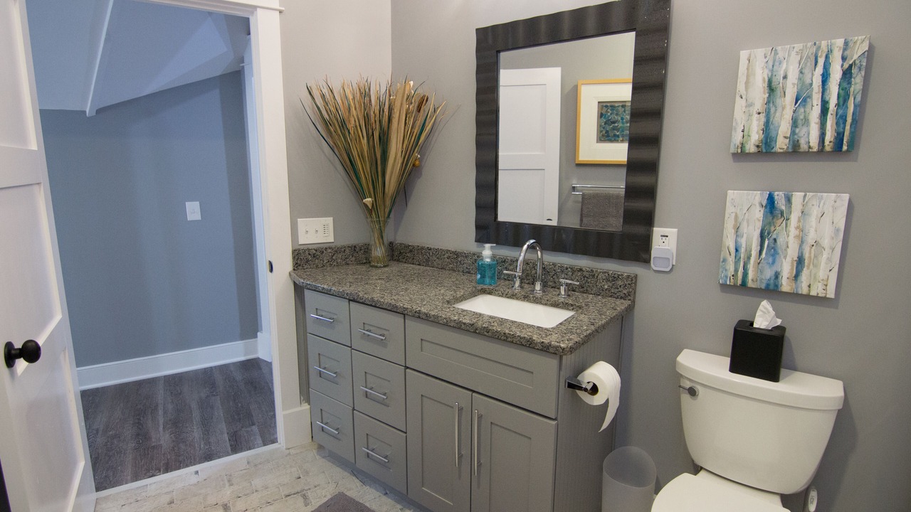Photo of Bathroom in Six Mile
