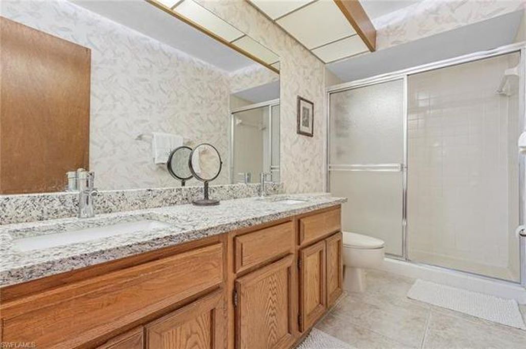 Photo of Bathroom in Lely Golf Estates