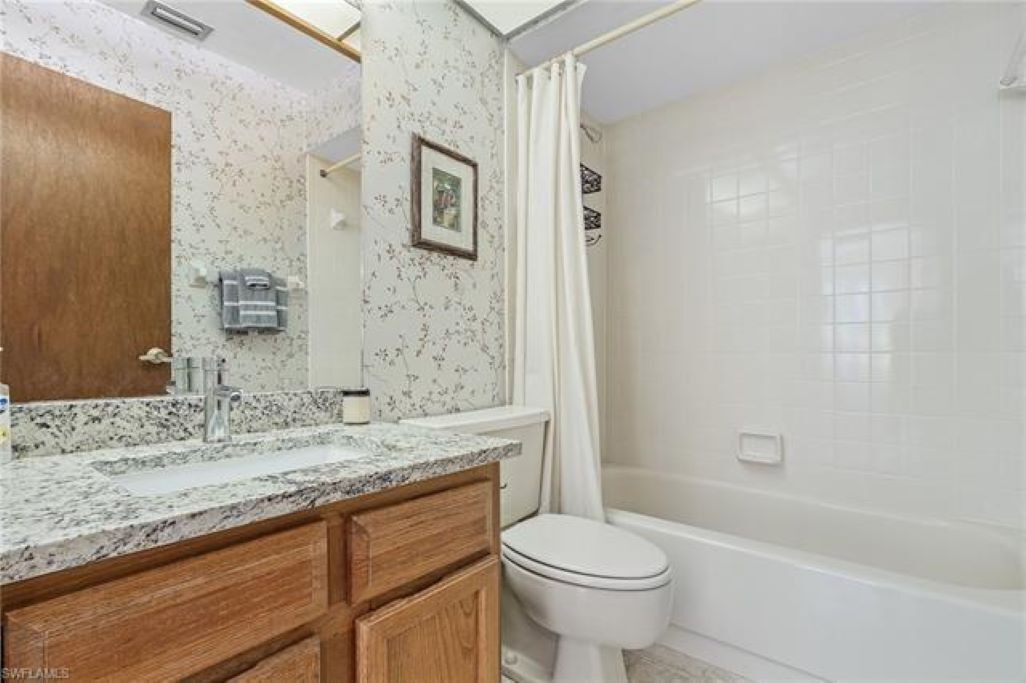 Photo of Bathroom in Lely Golf Estates