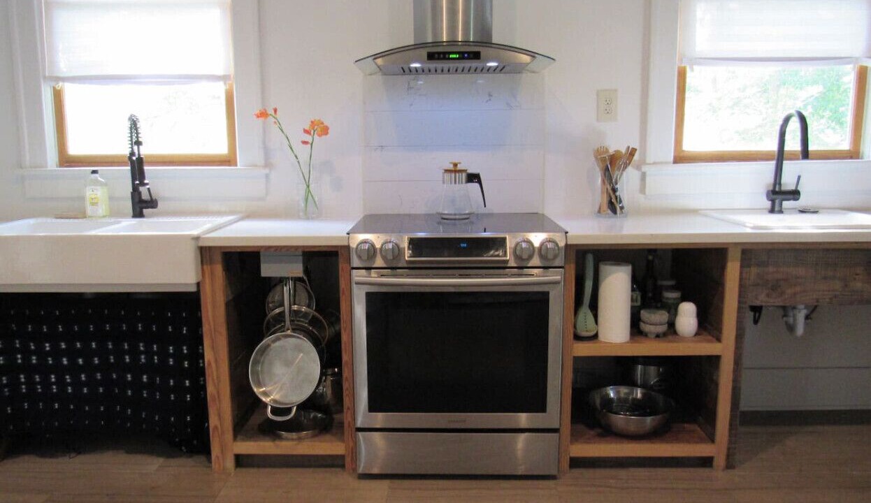 Photo of Kitchen in Thomas Square