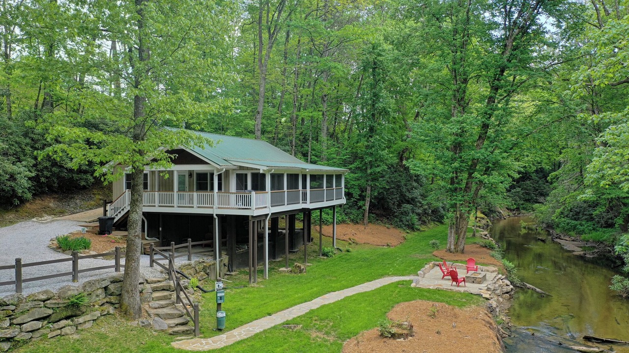 Photo of Outdoor in Cullowhee