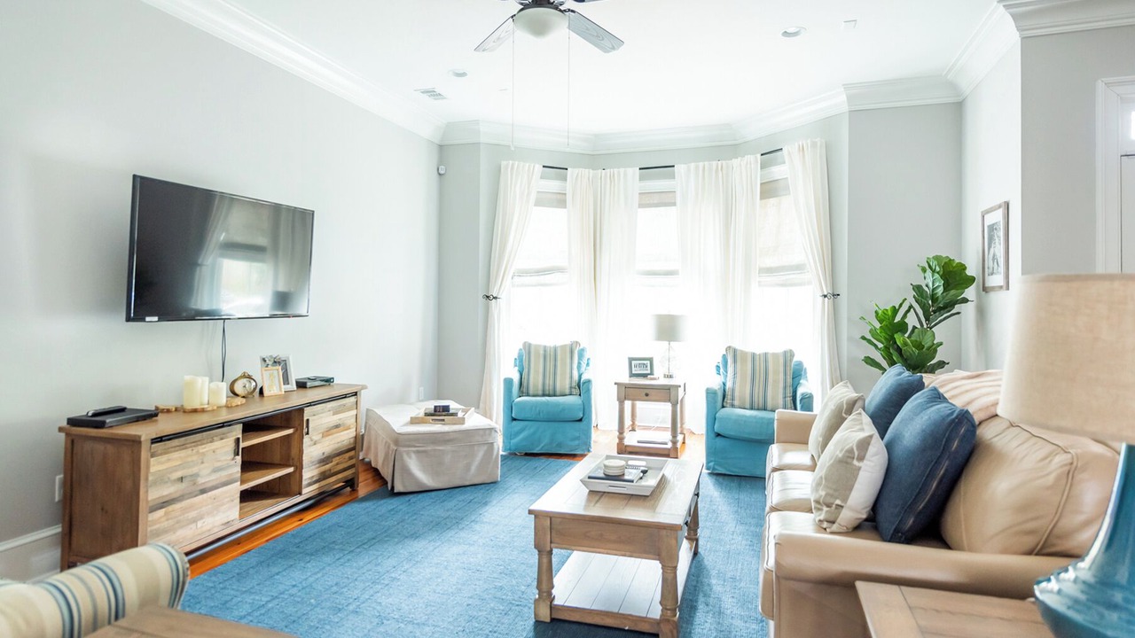 Photo of Livingroom in Historic Downtown Savannah
