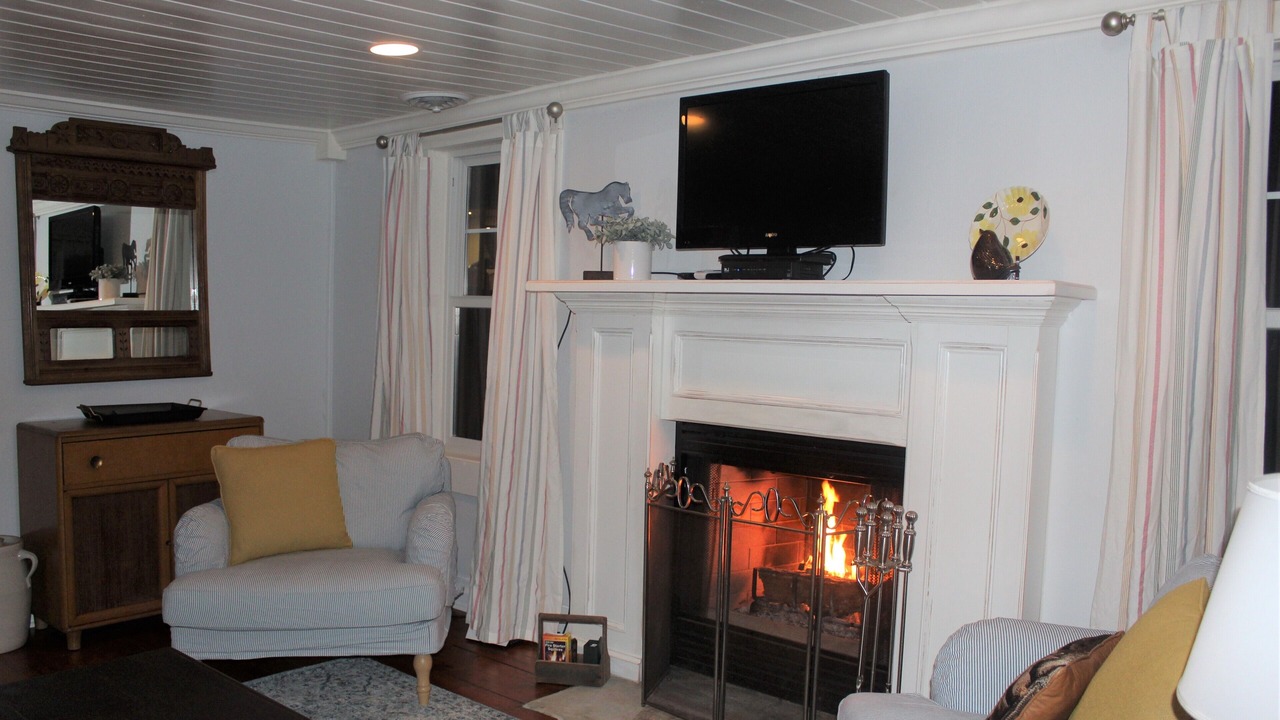 Photo of Livingroom in Hendersonville