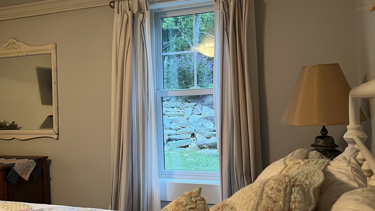 Photo of Bedroom in Hendersonville