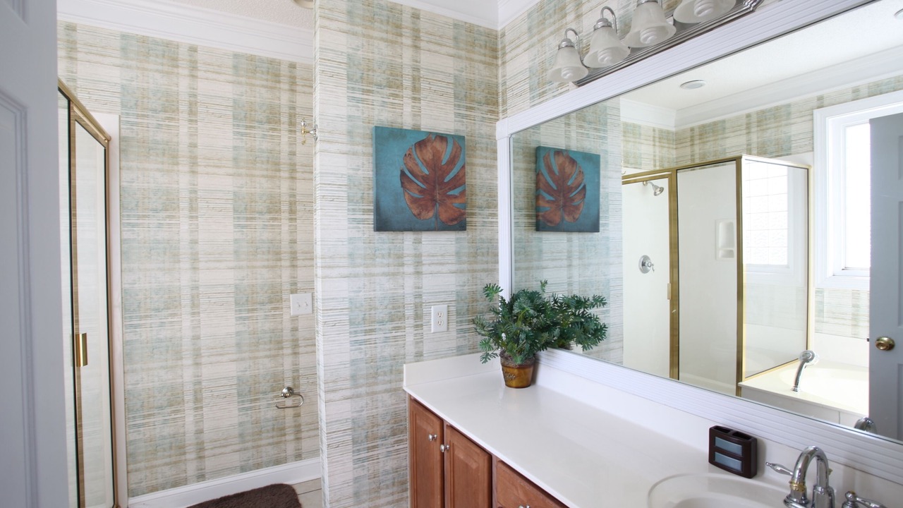 Photo of Bathroom in Inlet Harbour