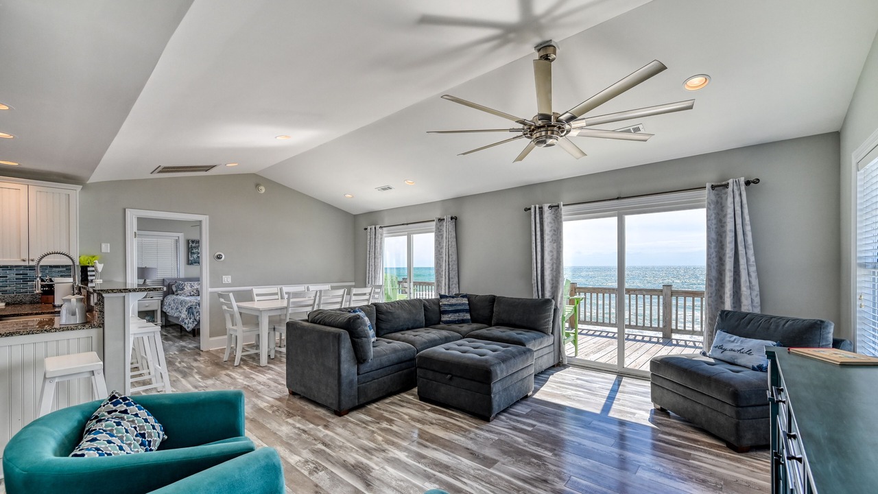 Photo of Livingroom in Surf City