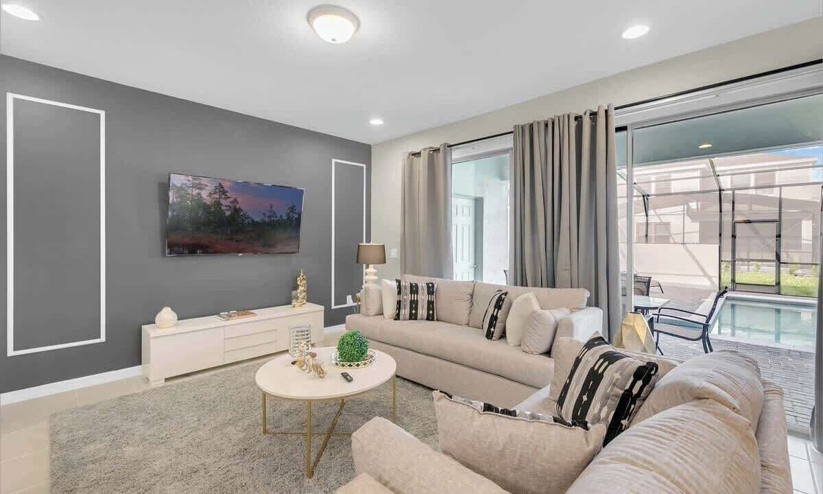 Photo of Livingroom in Four Corners