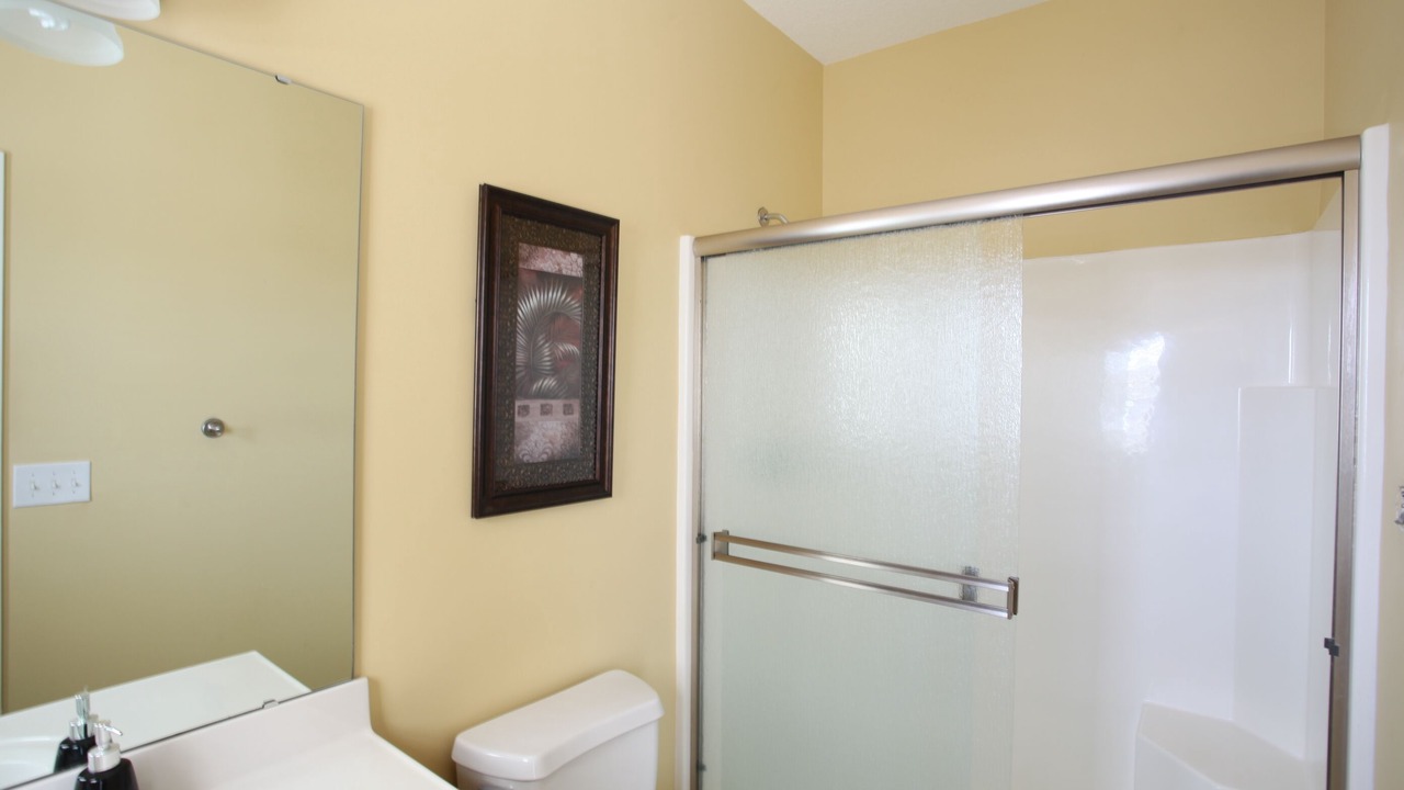 Photo of Bathroom in Inlet Harbour