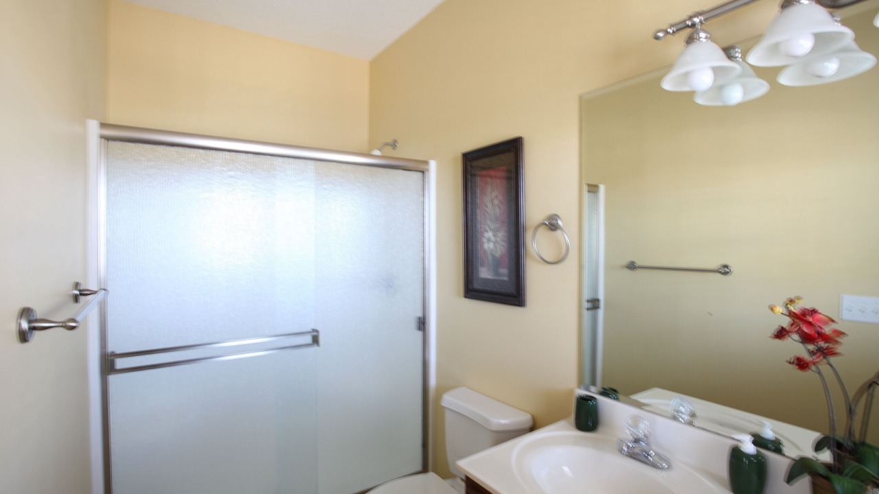 Photo of Bathroom in Inlet Harbour