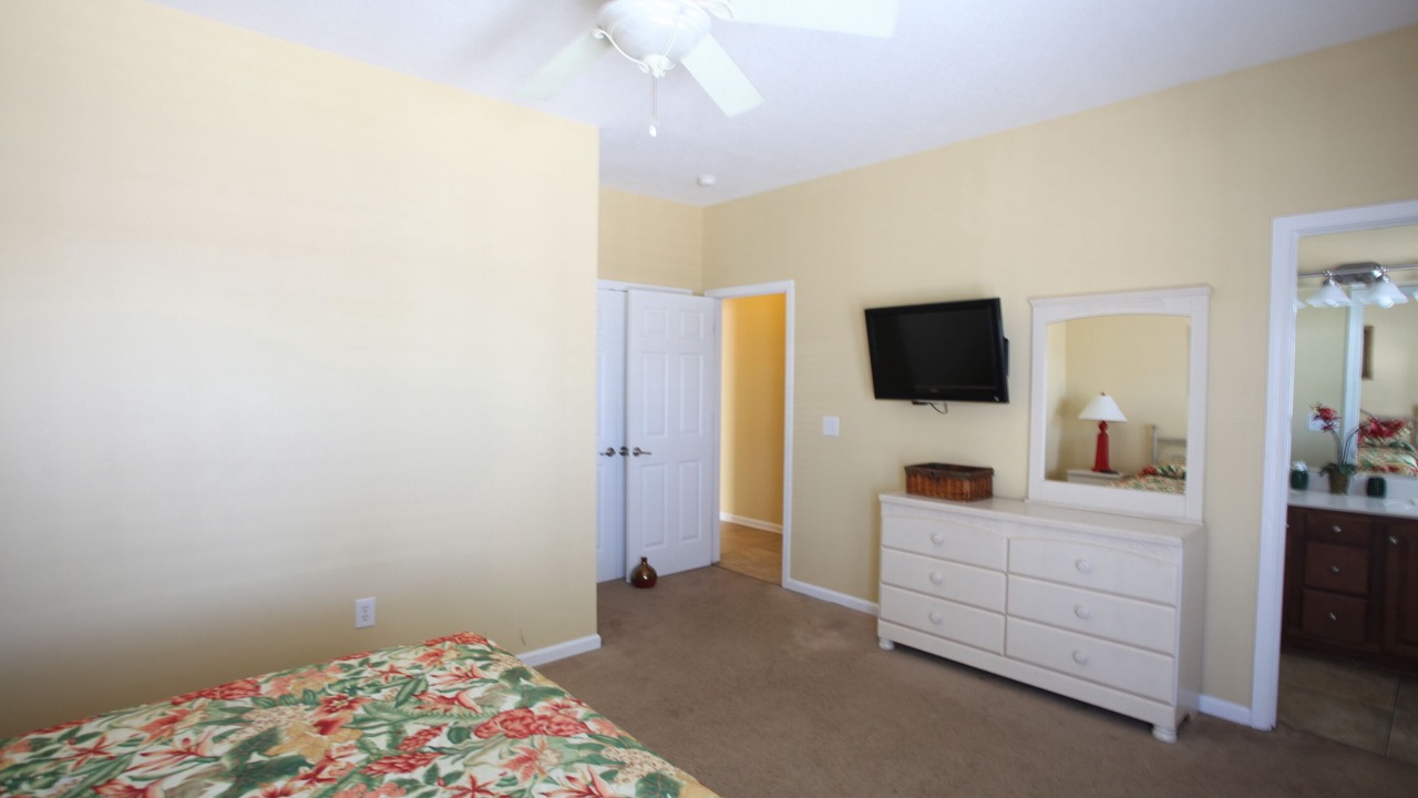 Photo of Bedroom in Inlet Harbour