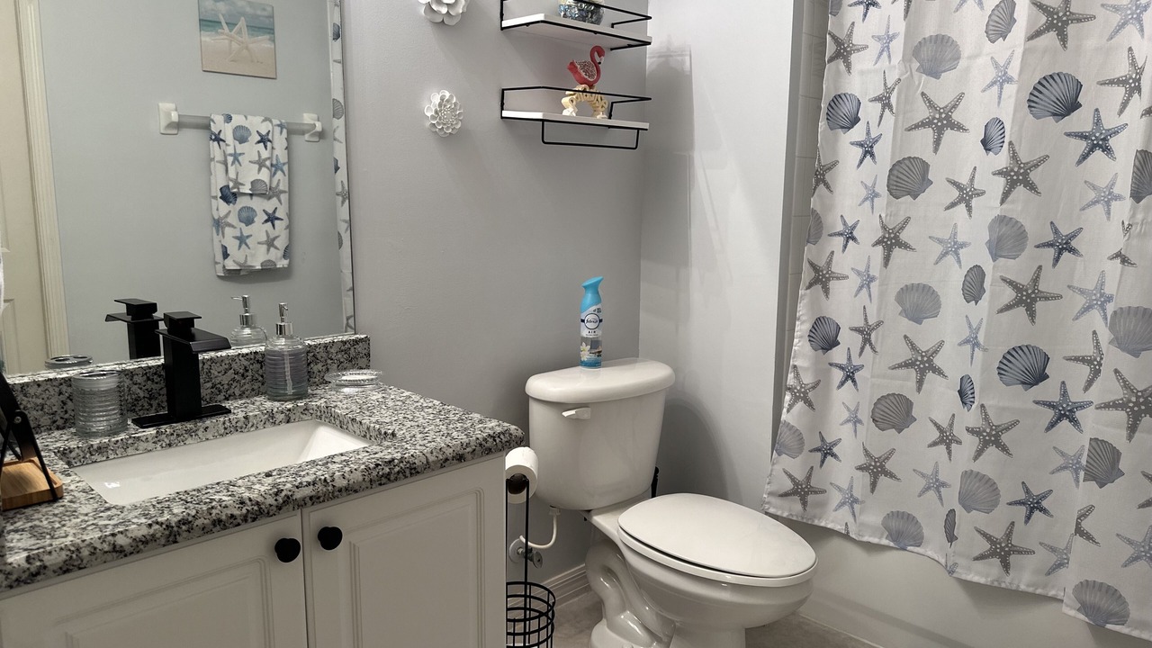 Photo of Bathroom in Ole