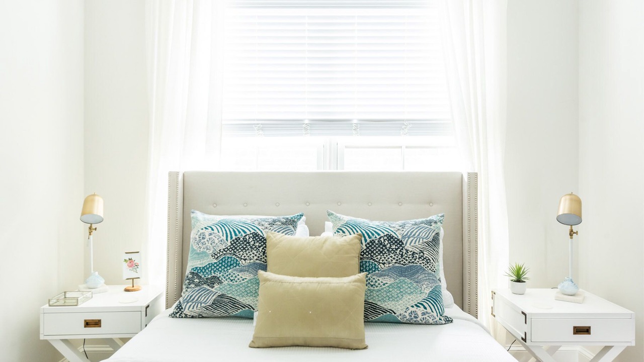 Photo of Bedroom in Historic District - North