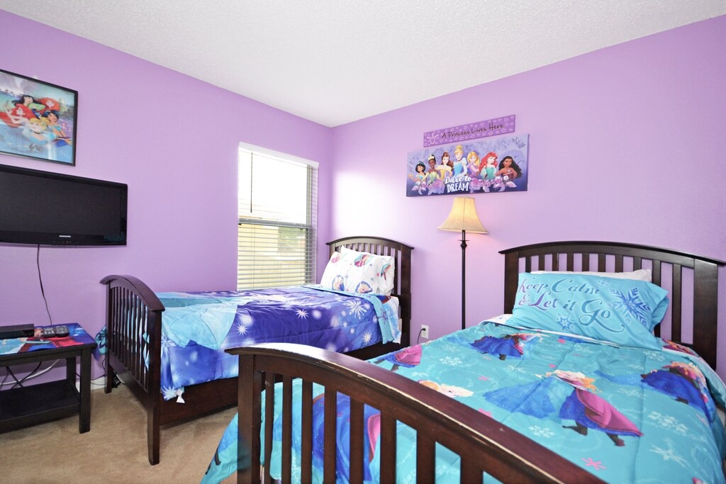 Photo of Bedroom in Seasons