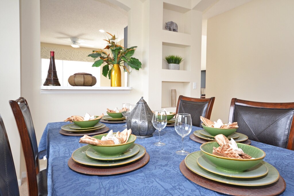 Photo of Livingroom in Seasons