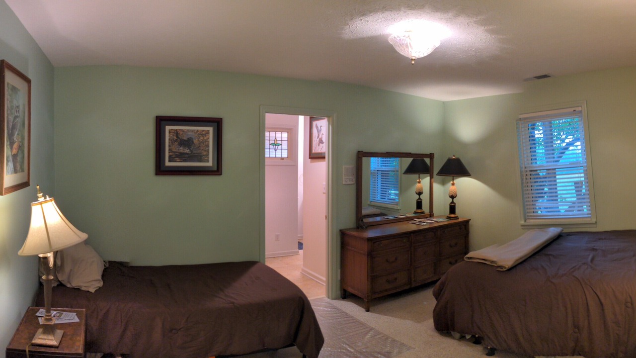 Photo of Bedroom in Dewy Rose