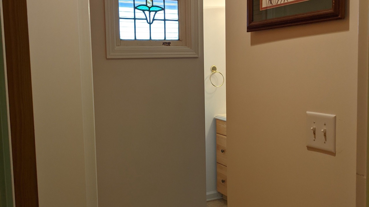 Photo of Bathroom in Dewy Rose