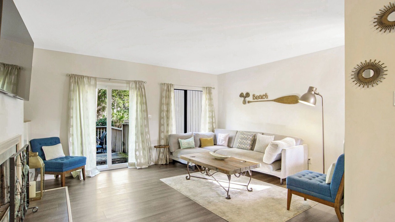 Photo of Livingroom in Shipyard Plantation